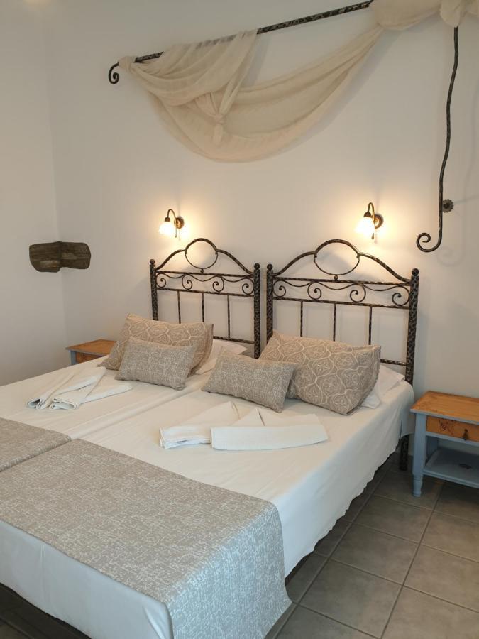 Sifnos Hotel Benaki Platis Gialos  エクステリア 写真