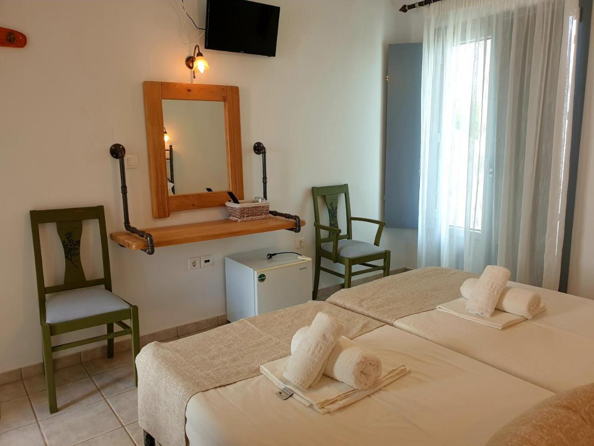 Sifnos Hotel Benaki Platis Gialos  エクステリア 写真