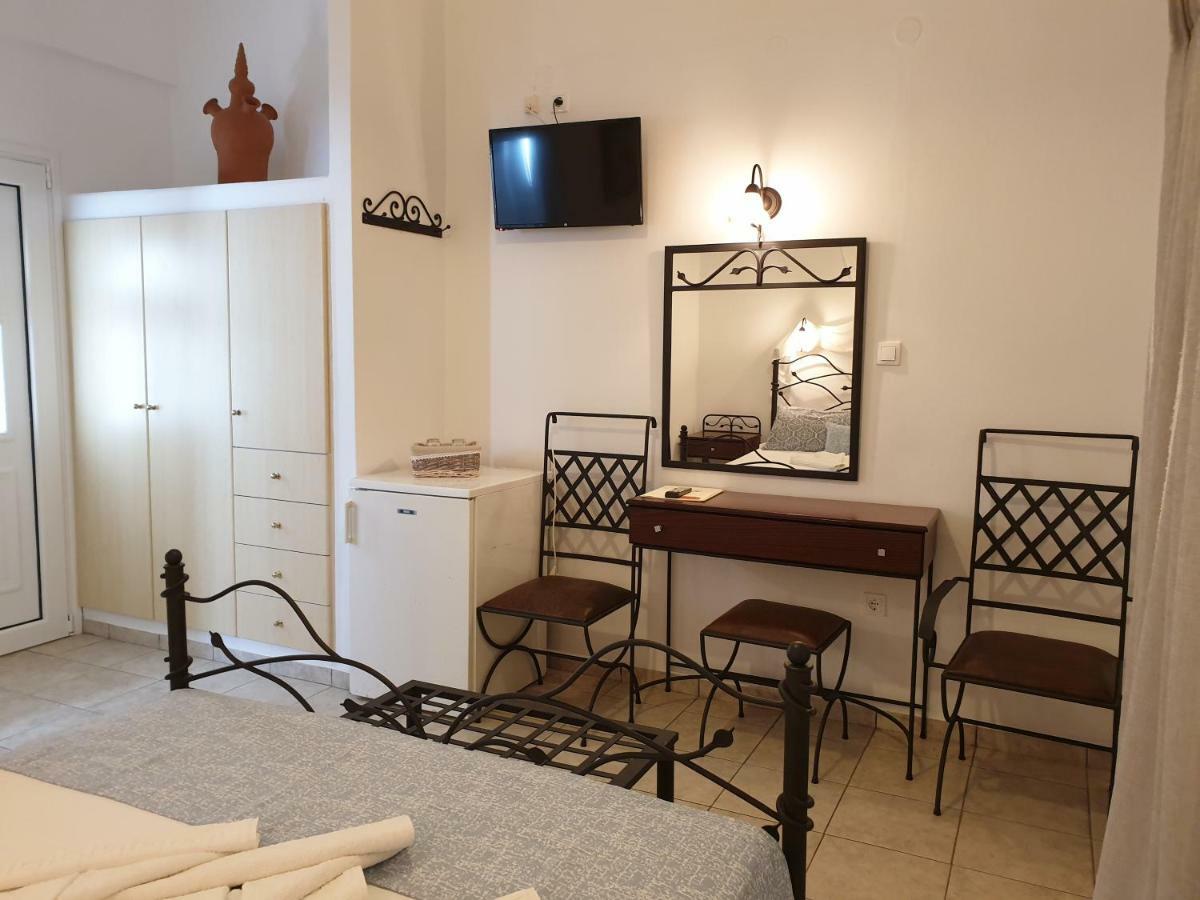 Sifnos Hotel Benaki Platis Gialos  エクステリア 写真